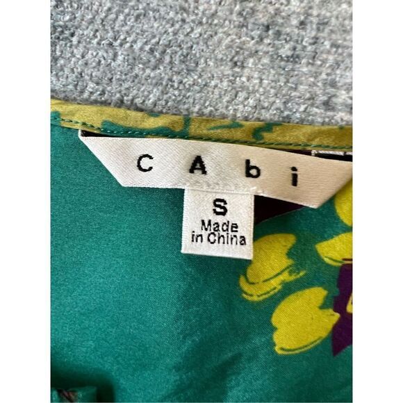 Cabi Green Pink Blue Floral 100% Silk Tunic Top Small - Picture 3 of 8